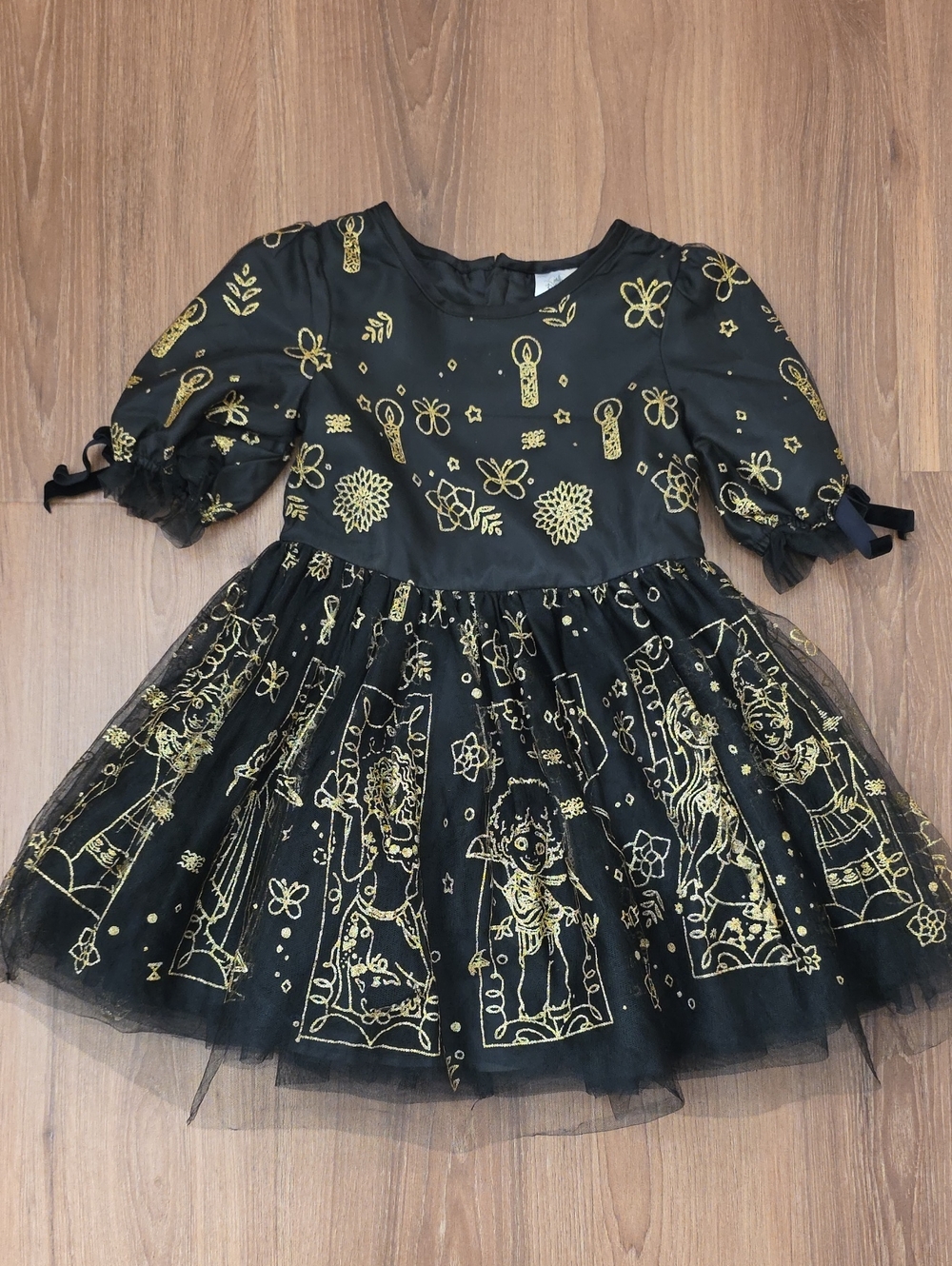 Disney ENCANTO Kids Black and Gold Princess Tulle Costume Dress. Size 5/6